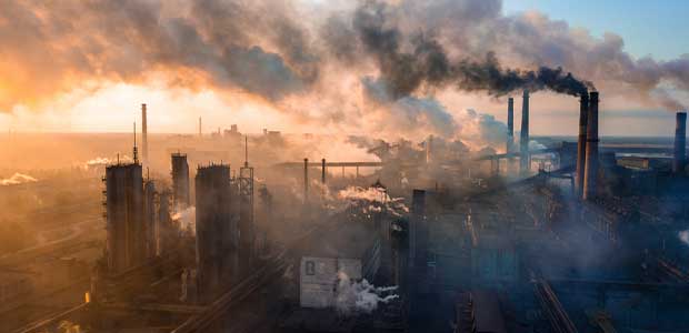 The 7 Biggest Polluters by Industry in 2022, as Ranked in New Research